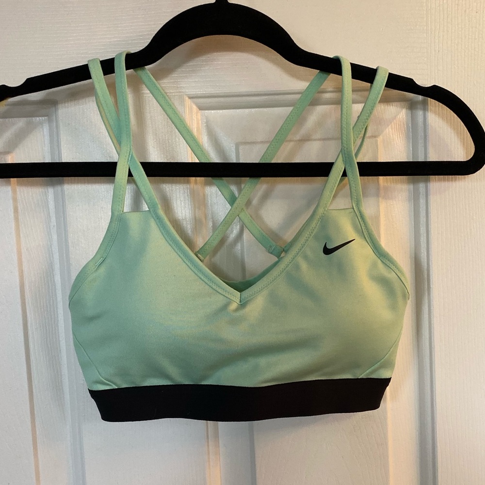 Nike yoga bra